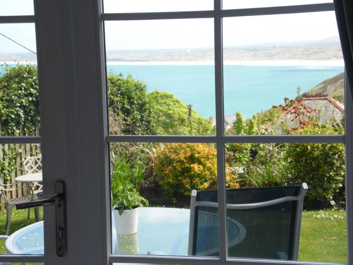Seaside Apartment Carbis Bay Exterior photo